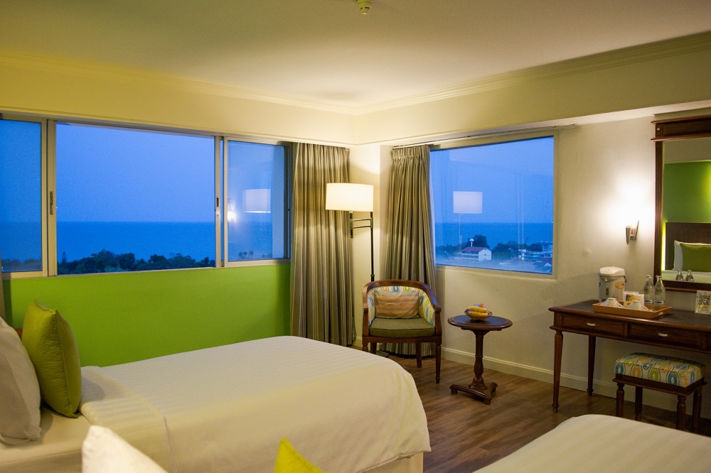 hua hin grand hotel and plaza